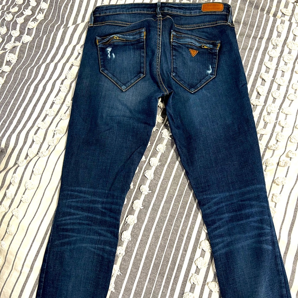 Guess size 29 mid rise
